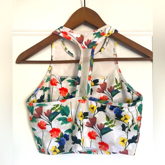 Fabletics blooms two pieces athletic matching set - Picture 2 of 7